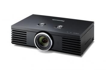 Beamer Full HD Panasonic PTAE4000E